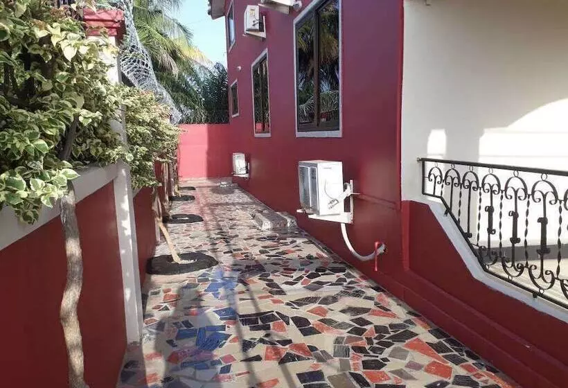 ペンション New Page Guest House