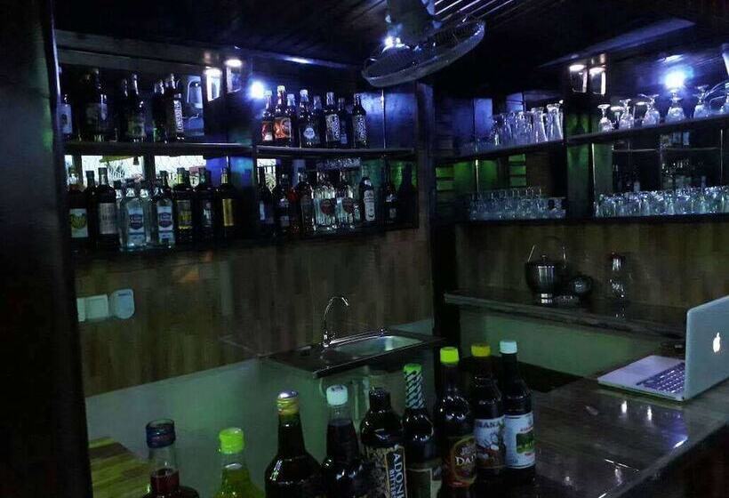 Пансион New Page Guest House