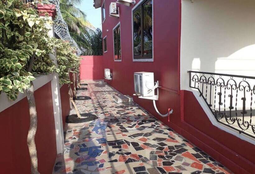 Пансион New Page Guest House