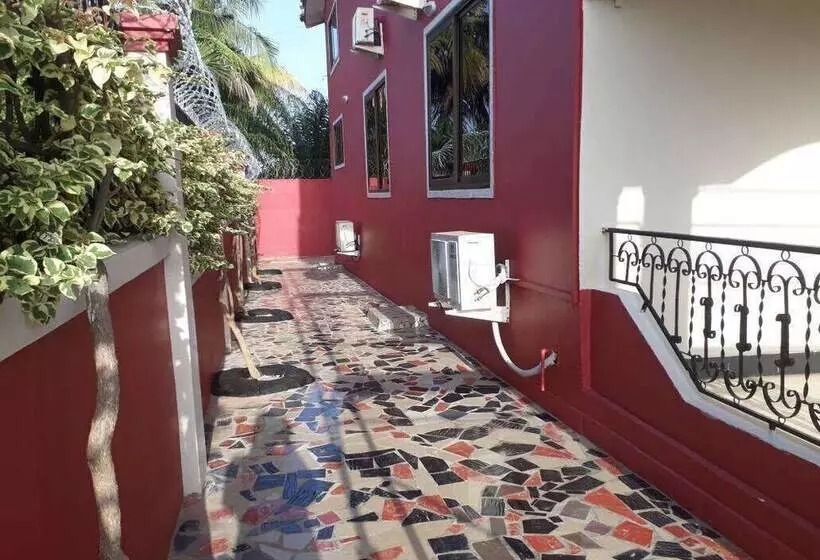 ペンション New Page Guest House