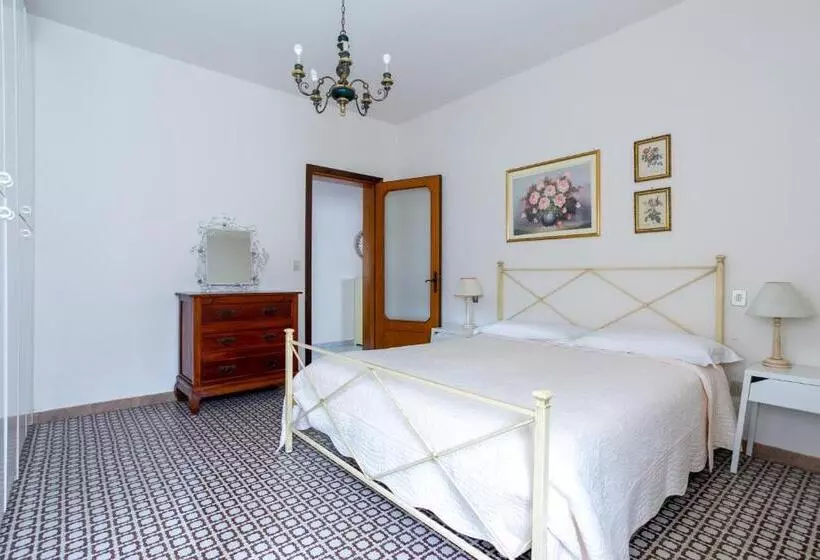 Villa Carol Appartamento E B&b