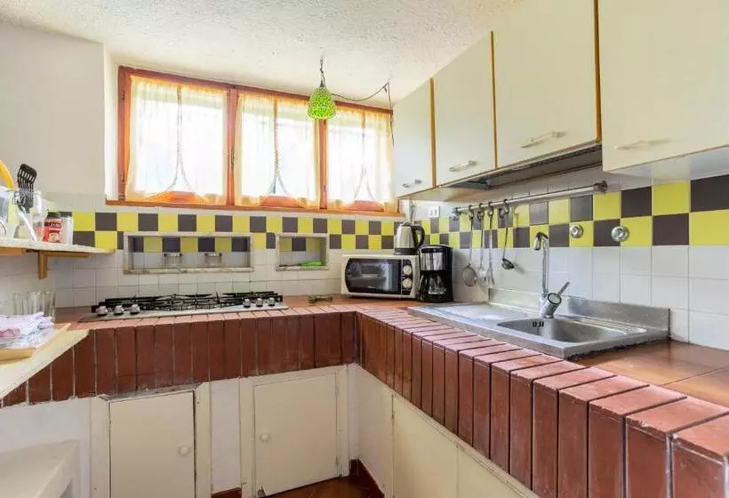 Villa Carol Appartamento E B&b