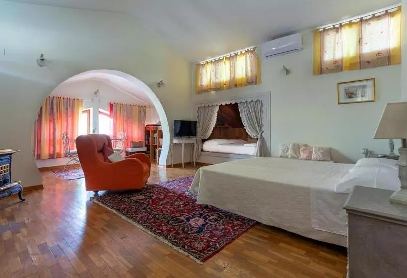 Villa Carol Appartamento E B&b