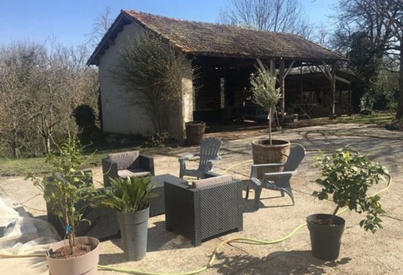 צימר Au Clos Tersois