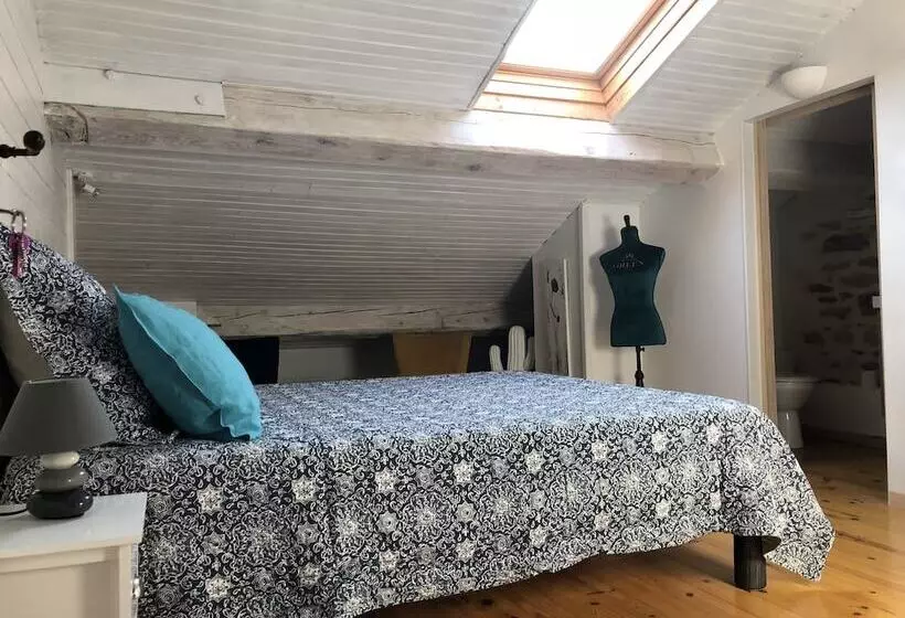 Aamiaismajoitus (B&B) Aux Belles Vacances   Adults Only