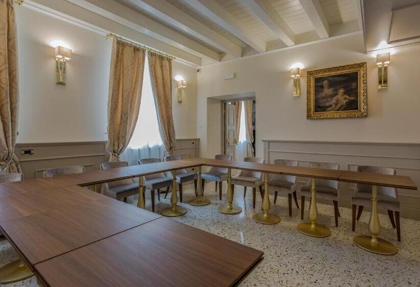 مبيت وإفطار Boutique Hotel Villa Zoppi   Adults Only