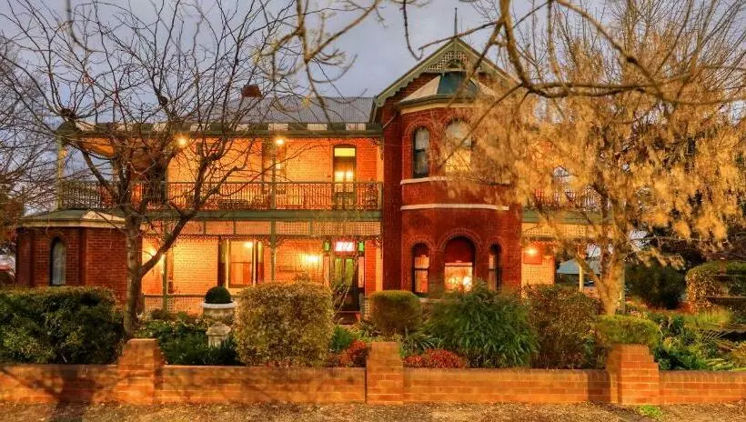 ベッドアンドブレックファースト Grenfell Hall