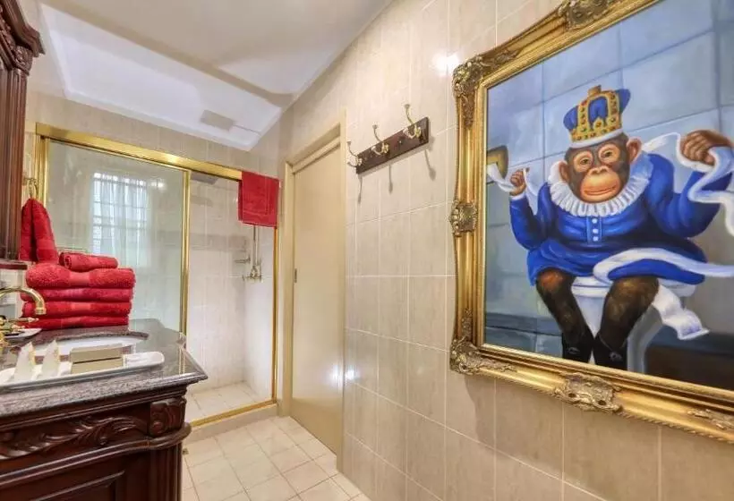 ベッドアンドブレックファースト Grenfell Hall