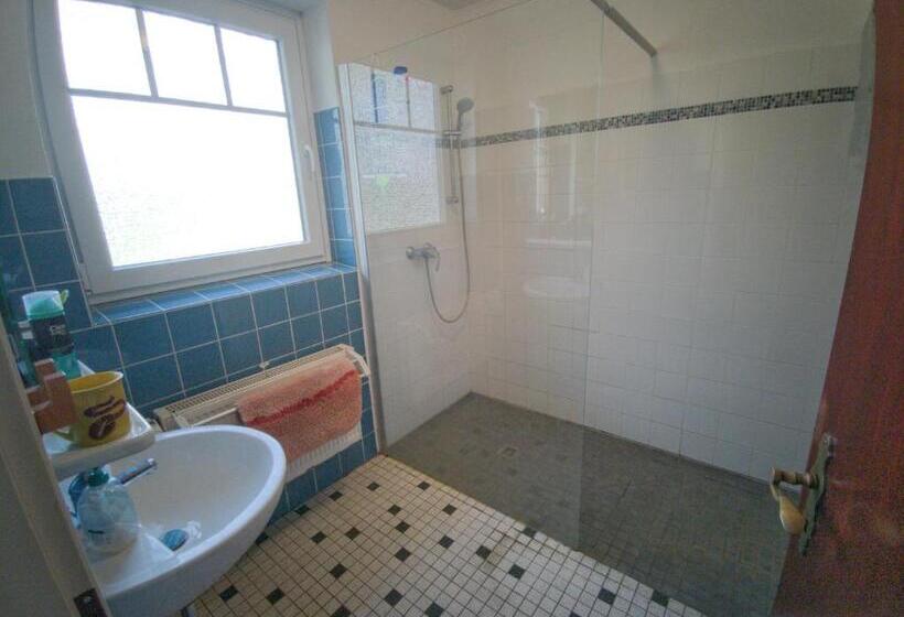 مبيت وإفطار Gästehaus Tiedemann