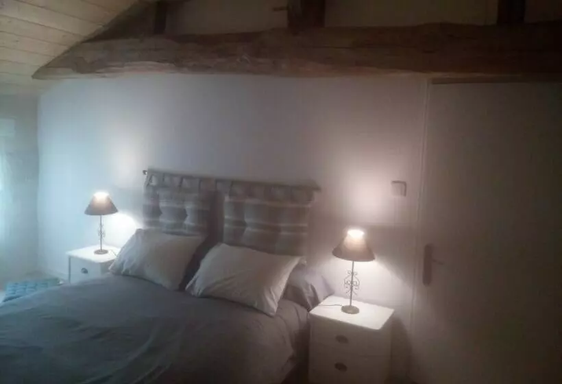 ベッドアンドブレックファースト Maison Linda