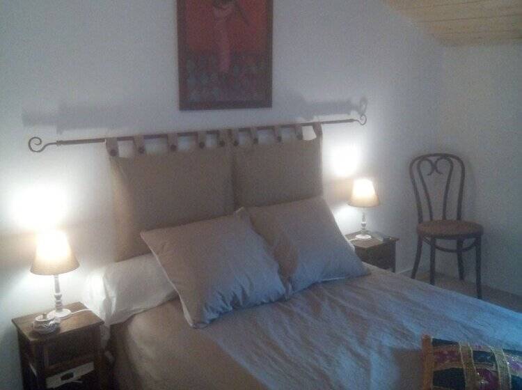 مبيت وإفطار Maison Linda