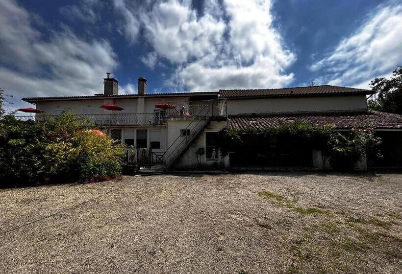 住宿加早餐  Relais De La Tour