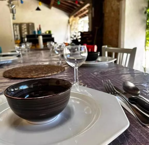 Aamiaismajoitus (B&B) Relais De La Tour