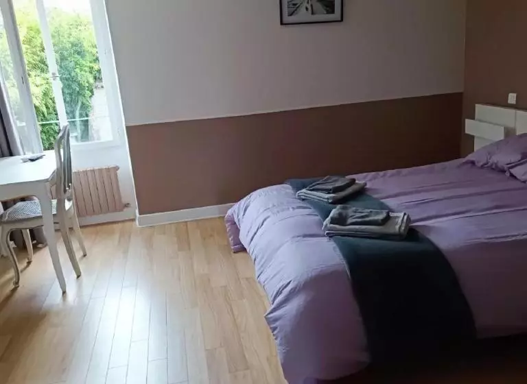 Aamiaismajoitus (B&B) Relais De La Tour