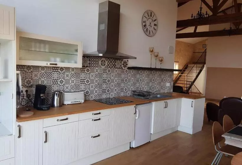 Hotelli Domaine Du Chauvet