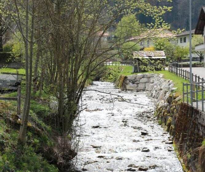 ホテル Hôtel Restaurant Du Vanil Noir