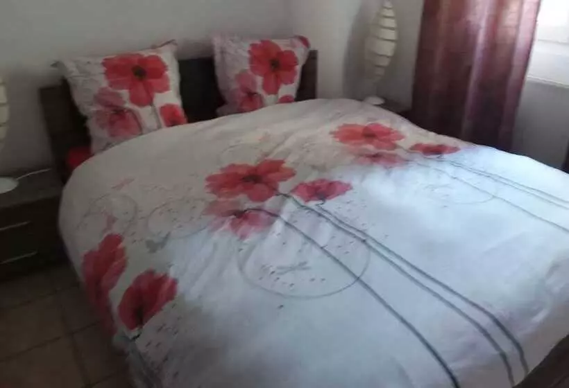 Hotelli Hôtel Restaurant Du Vanil Noir