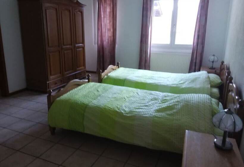 ホテル Hôtel Restaurant Du Vanil Noir