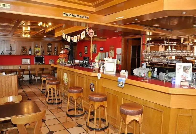 Hotelli Hôtel Restaurant Du Vanil Noir