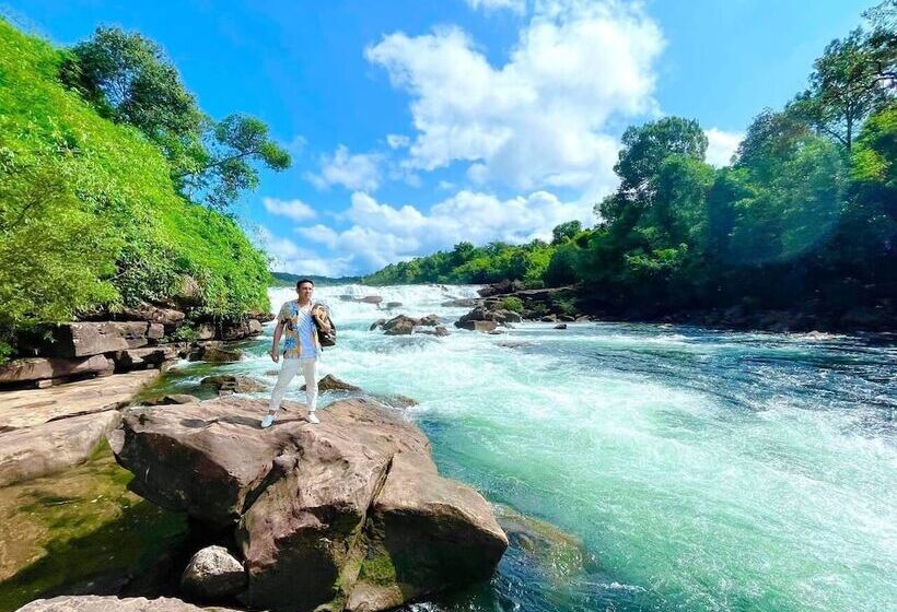 בית מלון כפרי Thansur Tatai Eco Resort