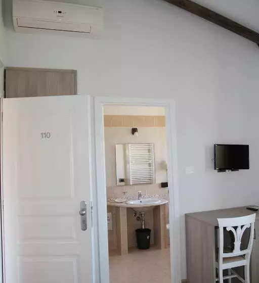 ホテル Monte San Giovanni Nebrodi Rooms