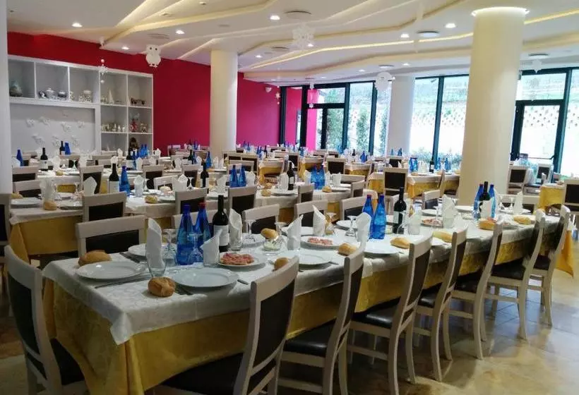 ホテル Pina Ristorante