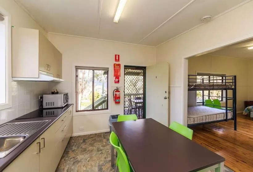 ホテル Reflections Wyangala Waters   Holiday Park