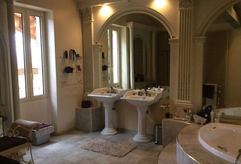 Le Bois De Montpouillan