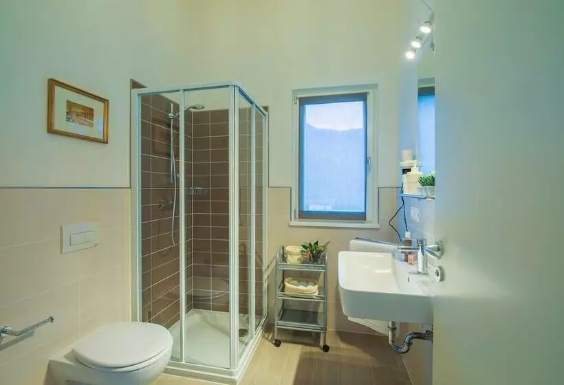 レジデンス La Gazza Ladra Apartments