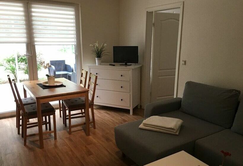 渡假胜地  Ferienpark Canow