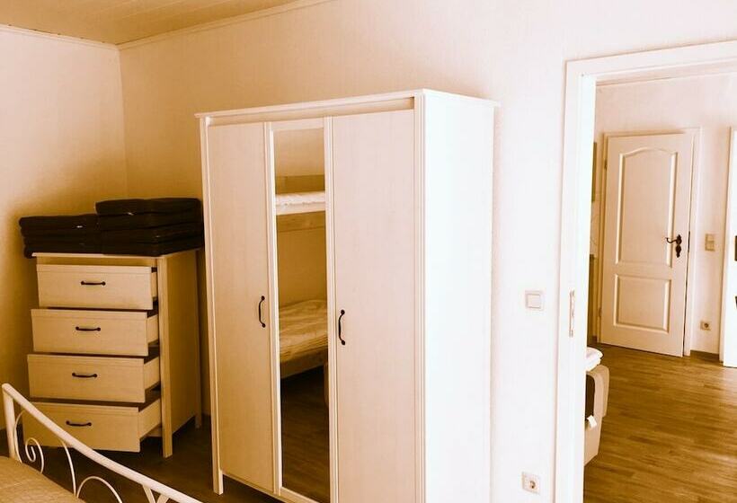 渡假胜地  Ferienpark Canow