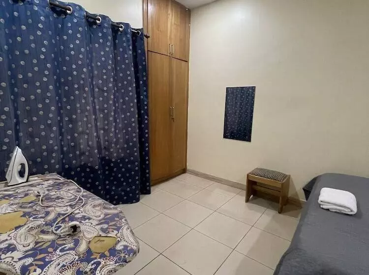 Traveller's Palm Court