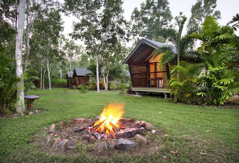 Airlie Beach Eco Cabins Adults Only