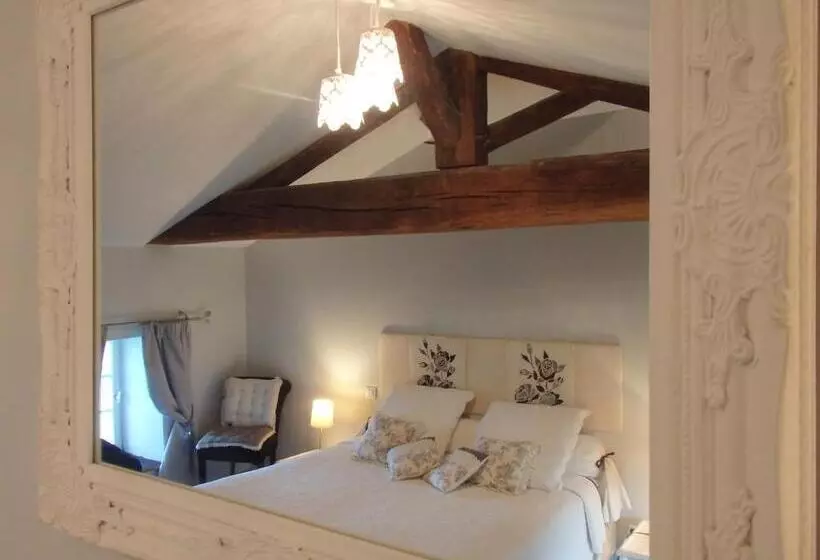 Aamiaismajoitus (B&B) Chambres D'hôtes Le Tilleul