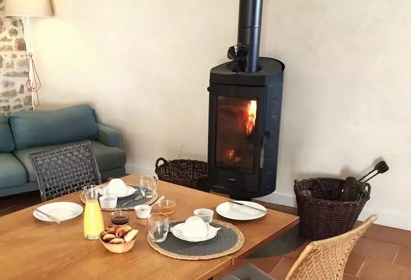 Aamiaismajoitus (B&B) Les Caselles