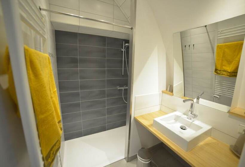 ベッドアンドブレックファースト Les Caselles