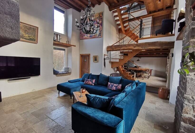 Gite La Vieille Dame