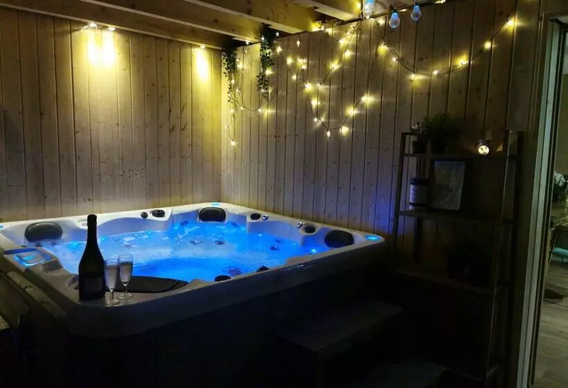 Gite La Vieille Dame