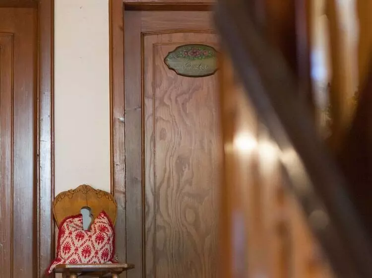 Hostelli Gasthaus Adler