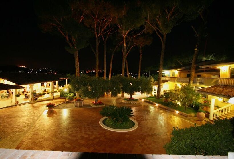 簡易ホテル Villa Del Colle