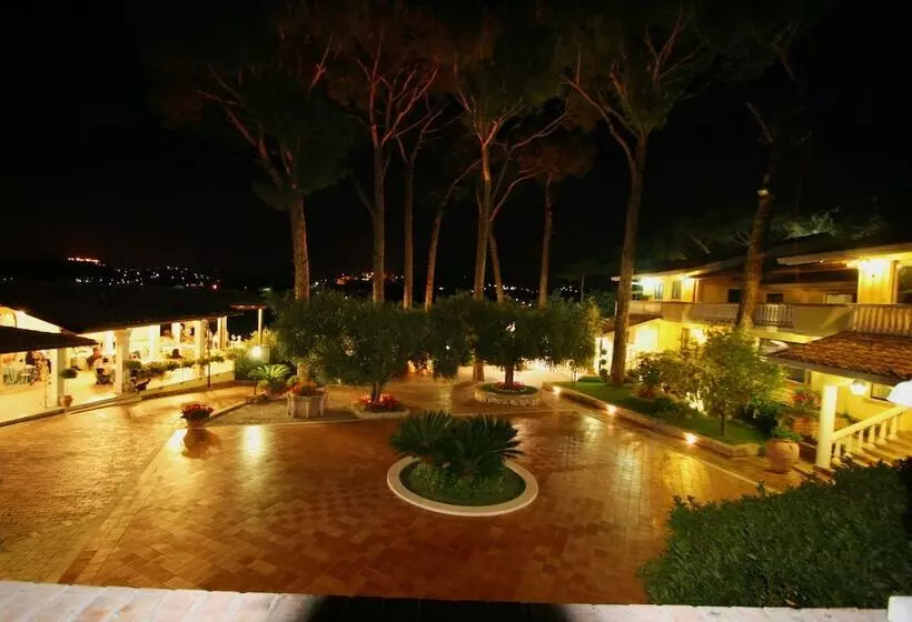 Hostelli Villa Del Colle