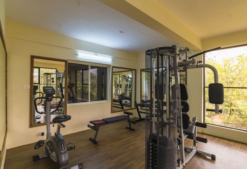 בית מלון כפרי Adithya Nature Resort & Spa