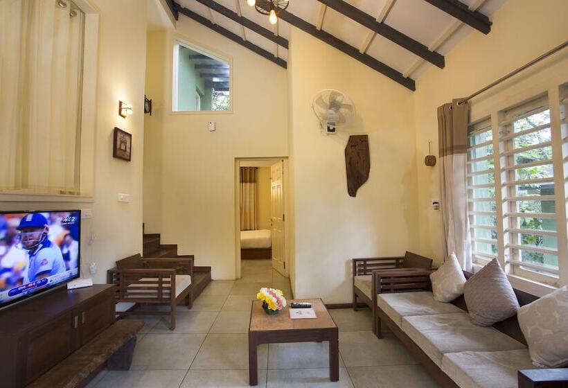 בית מלון כפרי Adithya Nature Resort & Spa