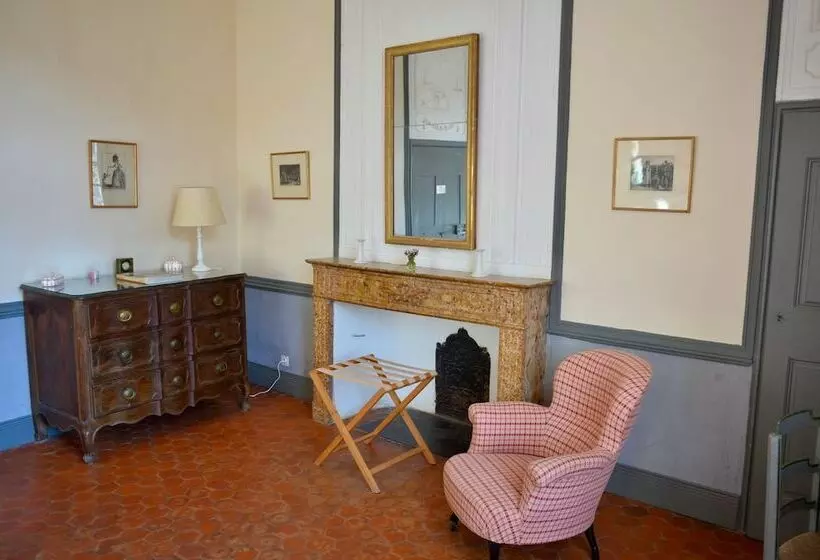 ホテル Château D'esparron