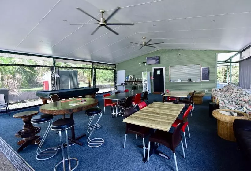 ホテル Daintree Peaks Eco Stays