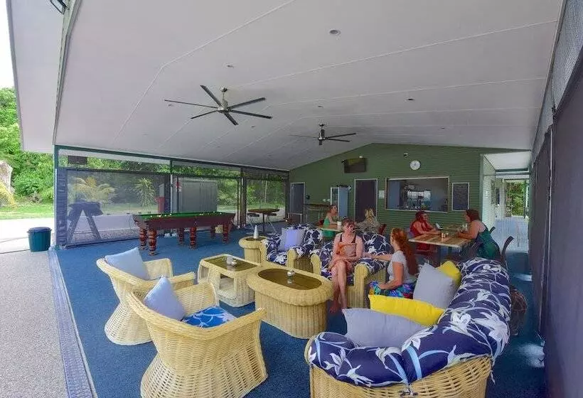 ホテル Daintree Peaks Eco Stays