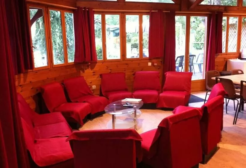 Hotelli L'abri D'arlos