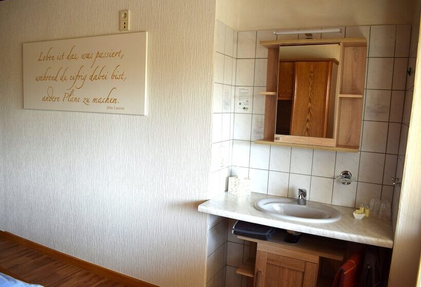 בית מלון כפרי Landhaus Sonne