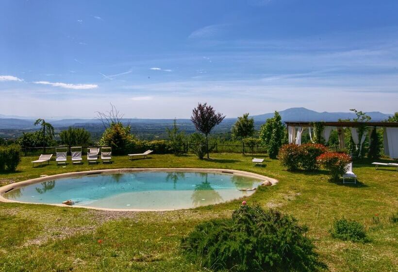 Modern Cottage In Graffignano Italy With Swimming Pool