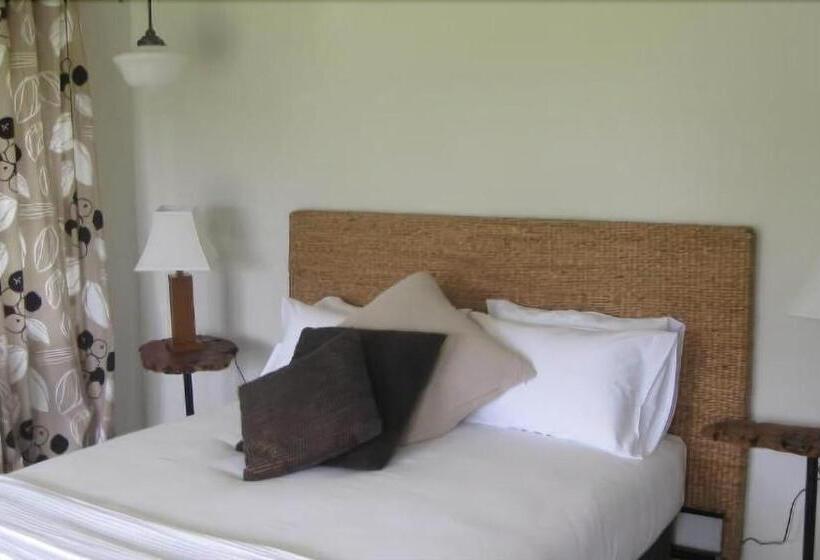 모텔 Bodalla Dairy Shed Guest Rooms